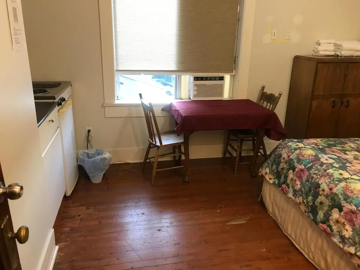 West Coast Guest House Vancouver